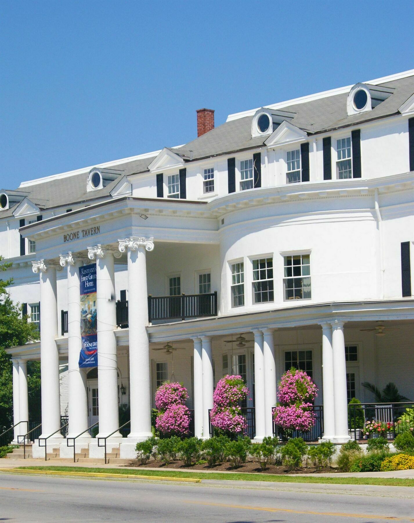 Historic Boone Tavern Berea Bagian luar foto